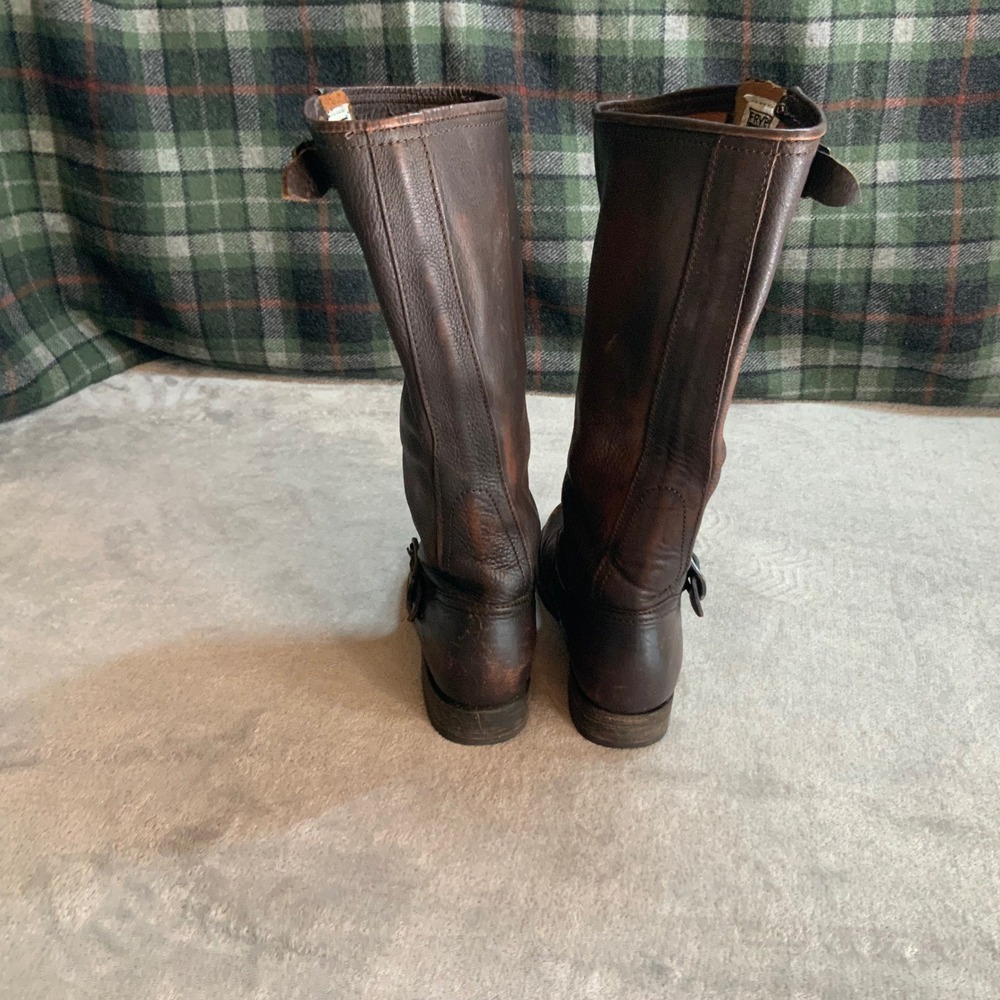 Frye Engineer 12R Dark Brown Distressed Leather Tall Moto Boots 77609 Womens 7.5 - Picture 2 of 12